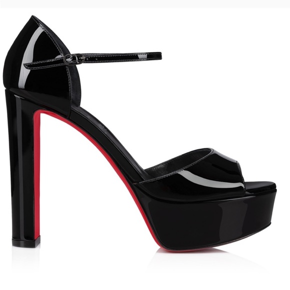 Christian Louboutin Sandaloo patent
Mary Jane heels RETAIL 1,245 - Picture 2 of 12